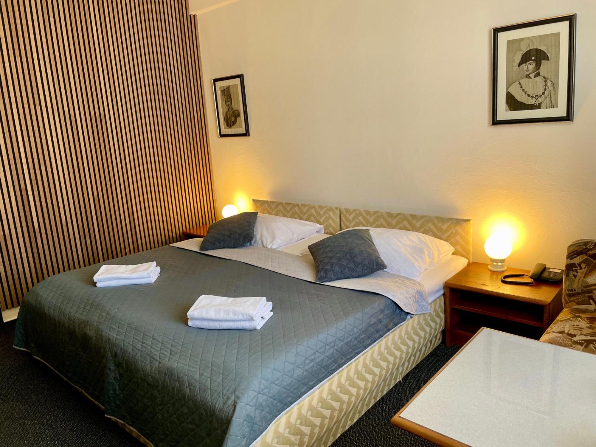A-Austerlitz Hotel Брно Екстер'єр фото