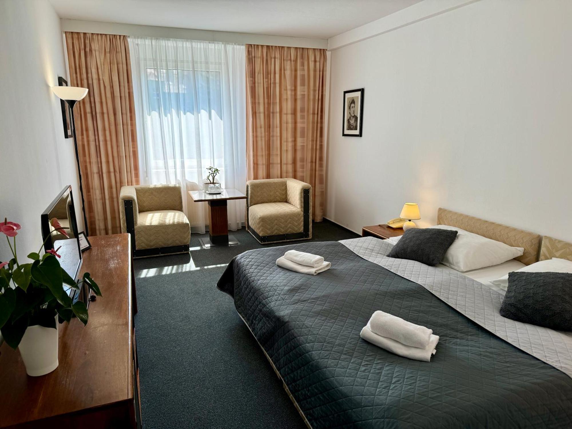 A-Austerlitz Hotel Брно Екстер'єр фото