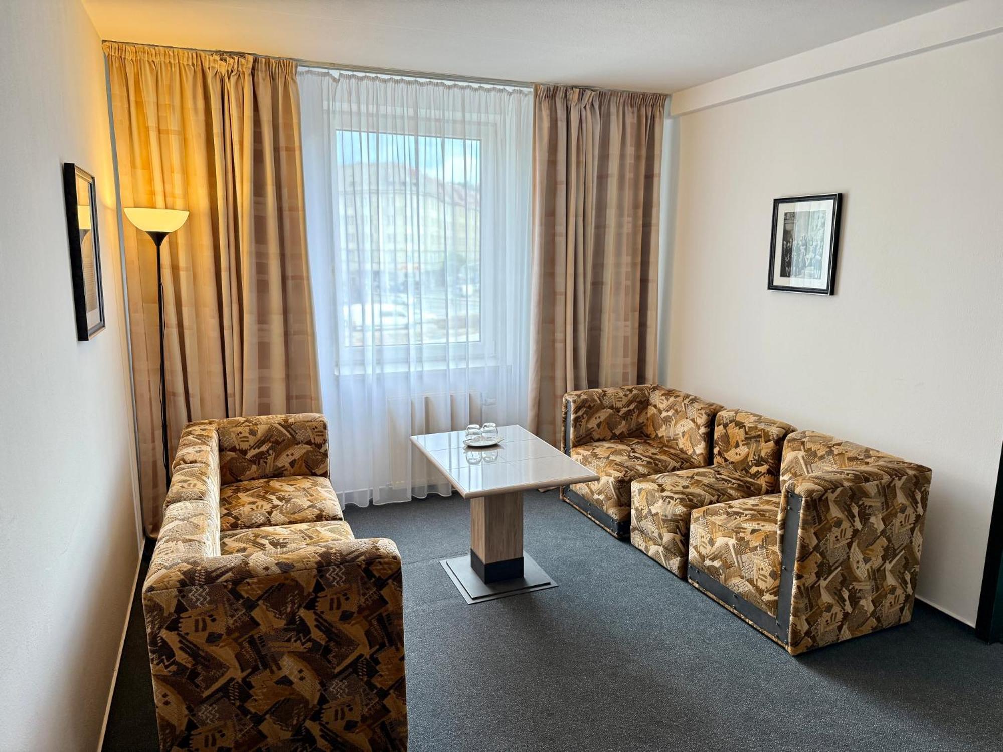 A-Austerlitz Hotel Брно Екстер'єр фото